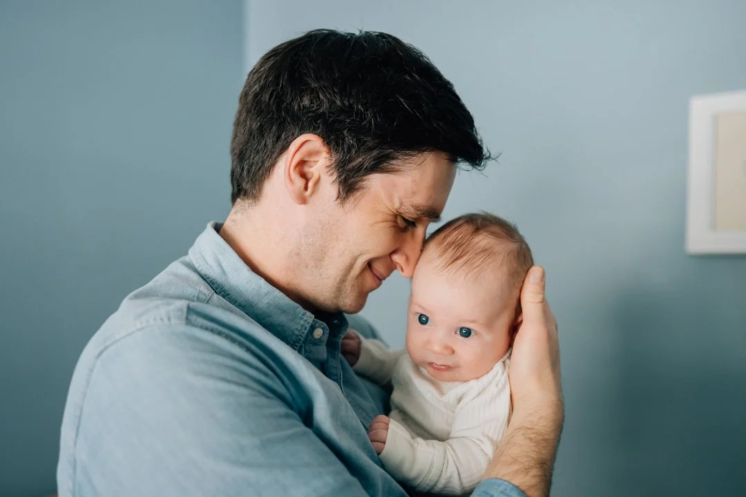 in home newborn photographer for relaxed photos-8984.jpg