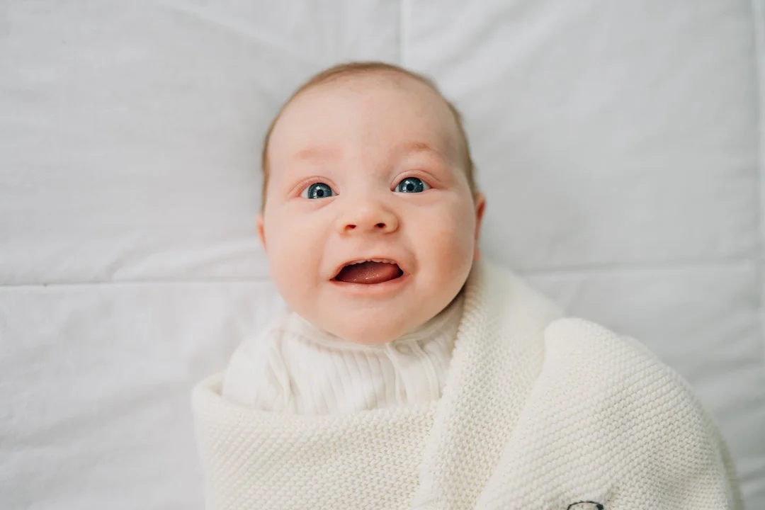 in home newborn photographer for relaxed photos-9069.jpg