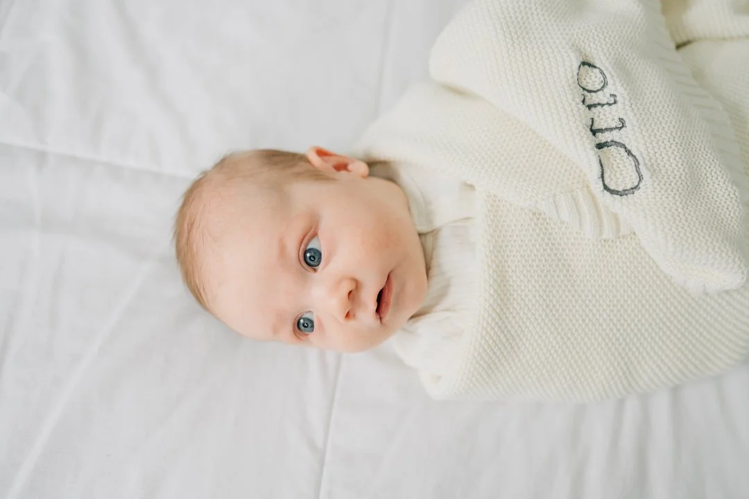 in home newborn photographer for relaxed photos-9072.jpg