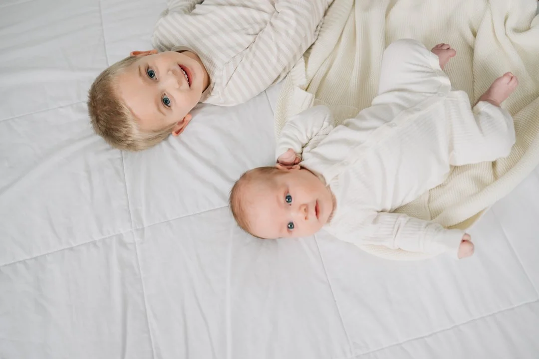 in home newborn photographer for relaxed photos-9092.jpg