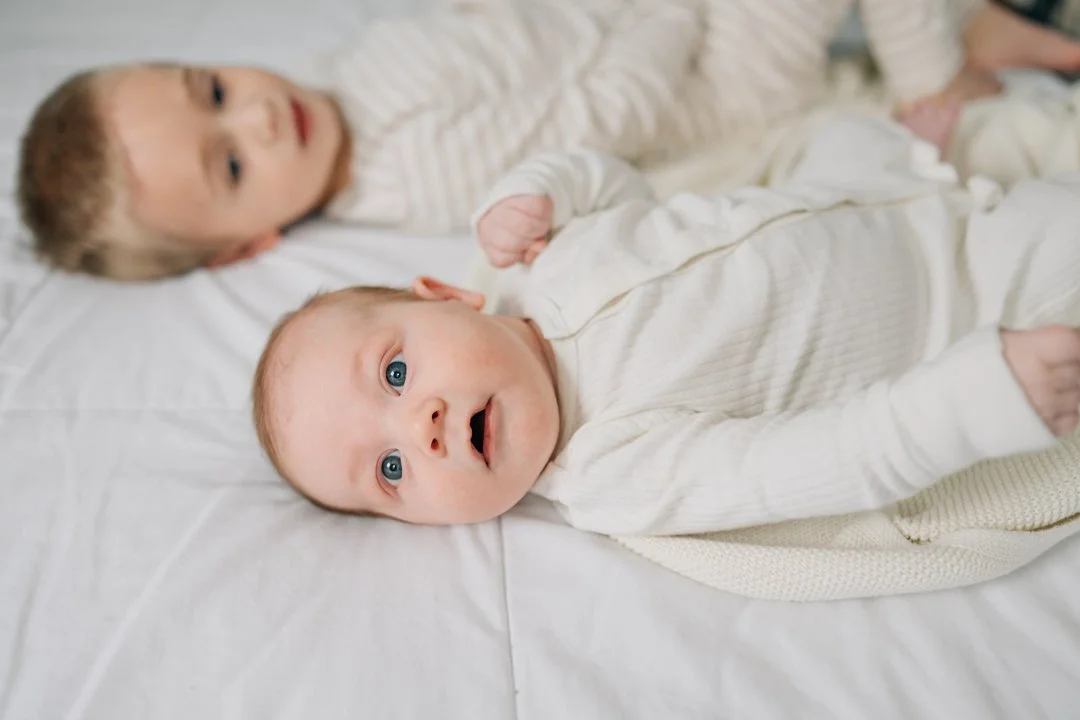 in home newborn photographer for relaxed photos-9098.jpg