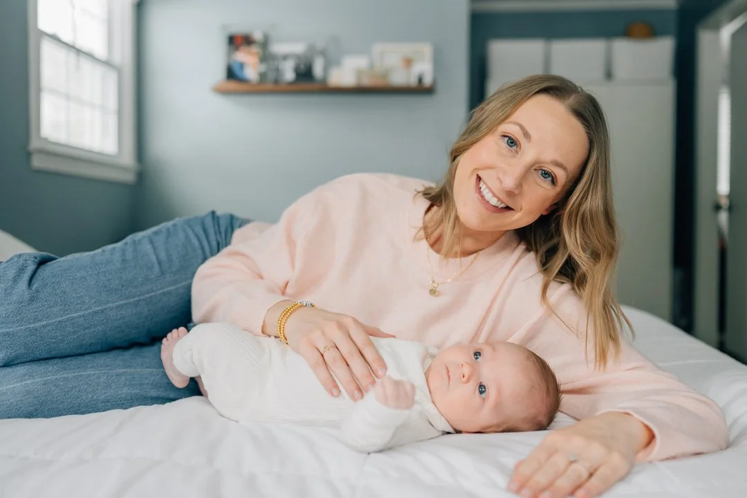 in home newborn photographer for relaxed photos-9160.jpg