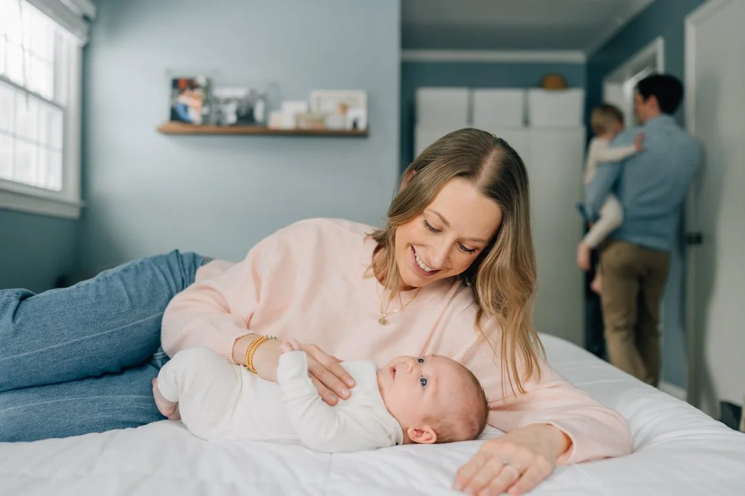 in home newborn photographer for relaxed photos-9166.jpg