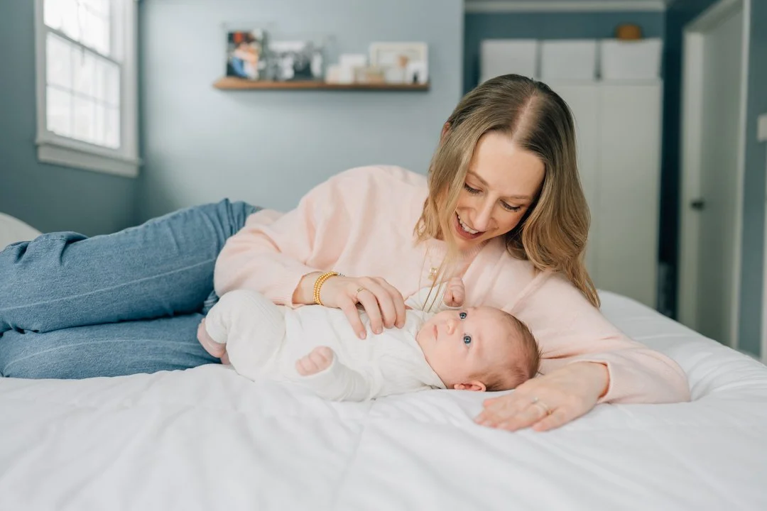in home newborn photographer for relaxed photos-9180.jpg