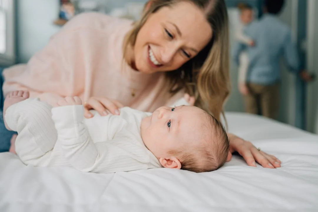 in home newborn photographer for relaxed photos-9196.jpg