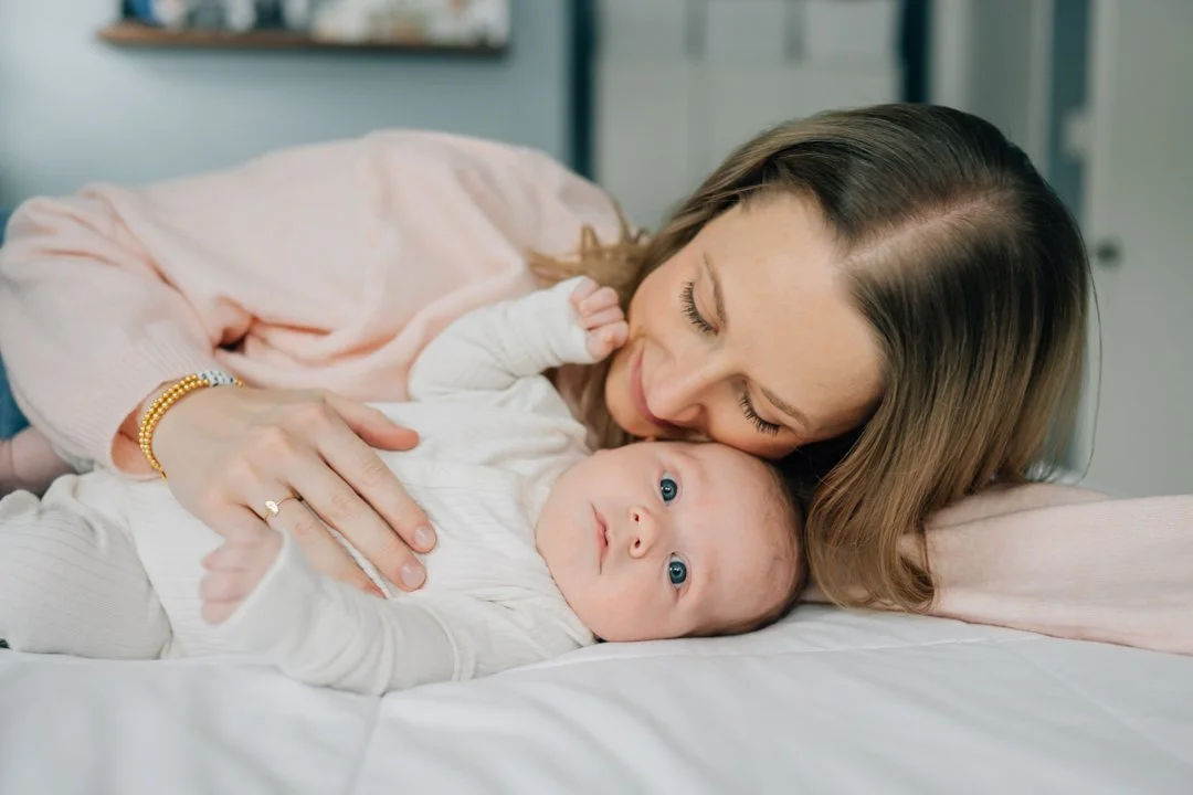 in home newborn photographer for relaxed photos-9197.jpg