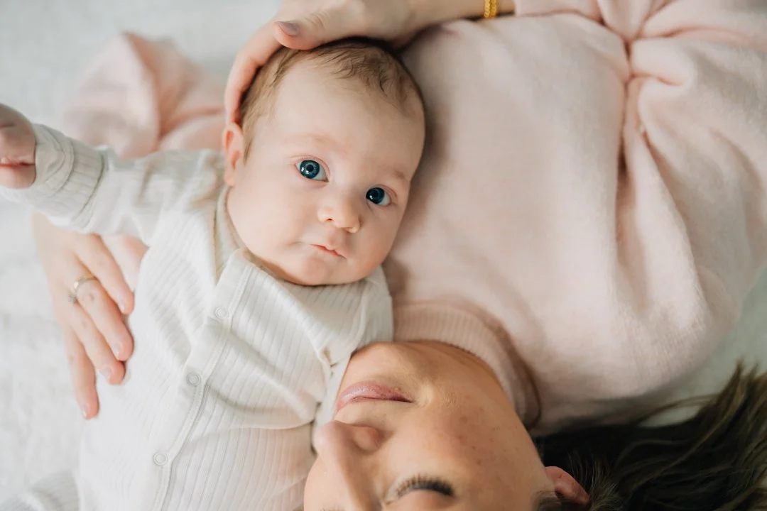 in home newborn photographer for relaxed photos-9476.jpg