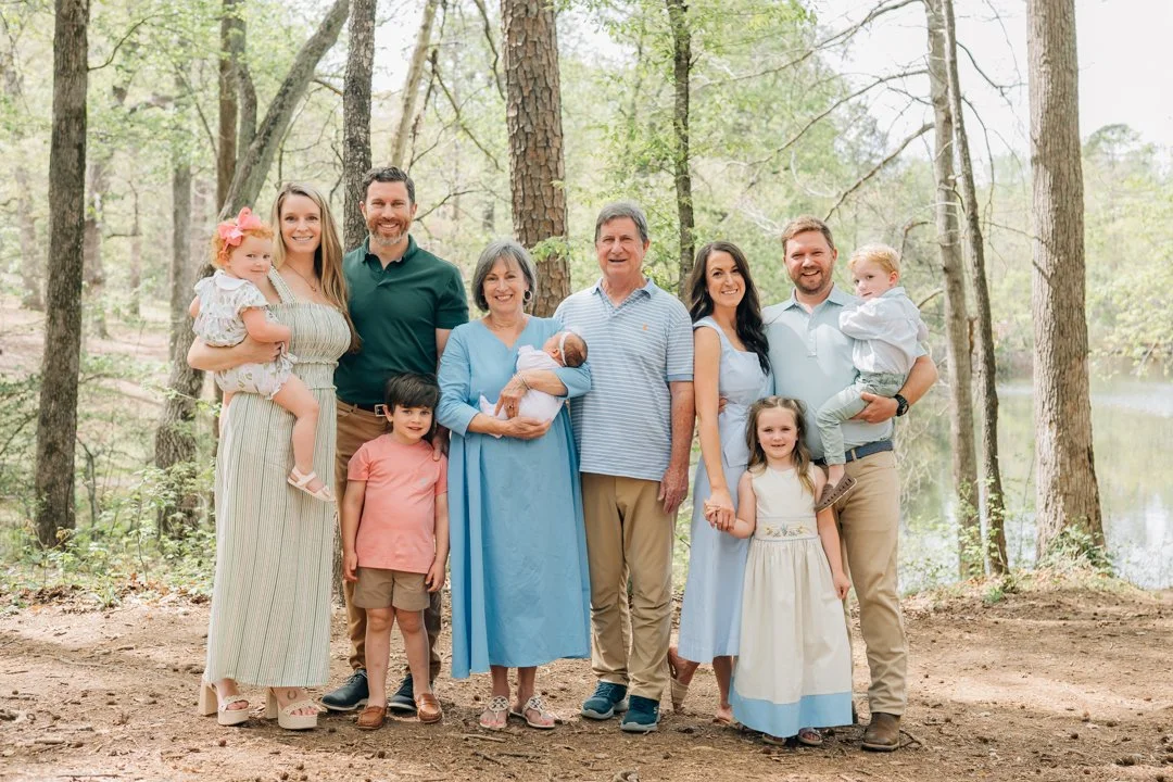 Extended Family Photographer in Greer, South Carolina