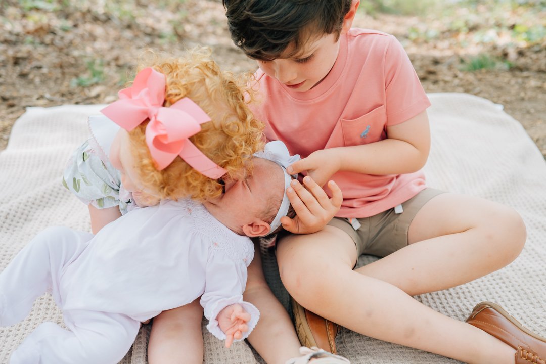 Extended Family Photographer in Greer, South Carolina