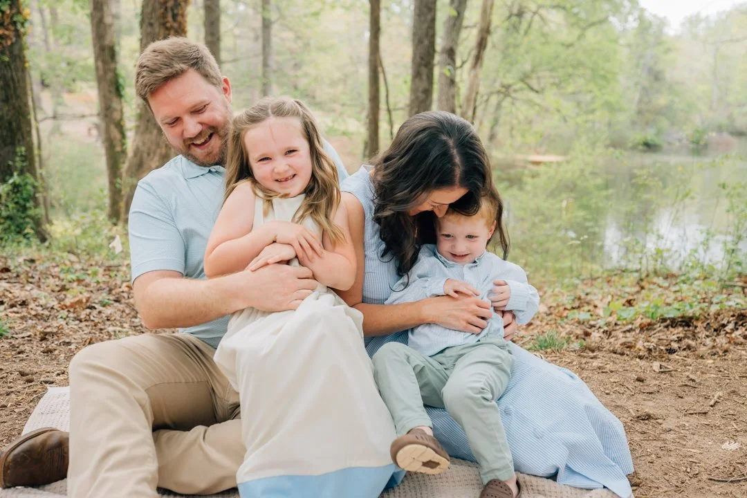Extended Family Photographer in Greer, South Carolina