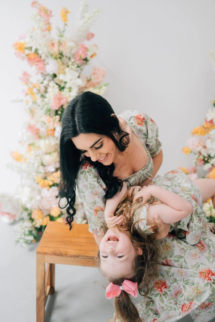 floral backdrop mothers day mini sessions in greenville sc-6055.jpg