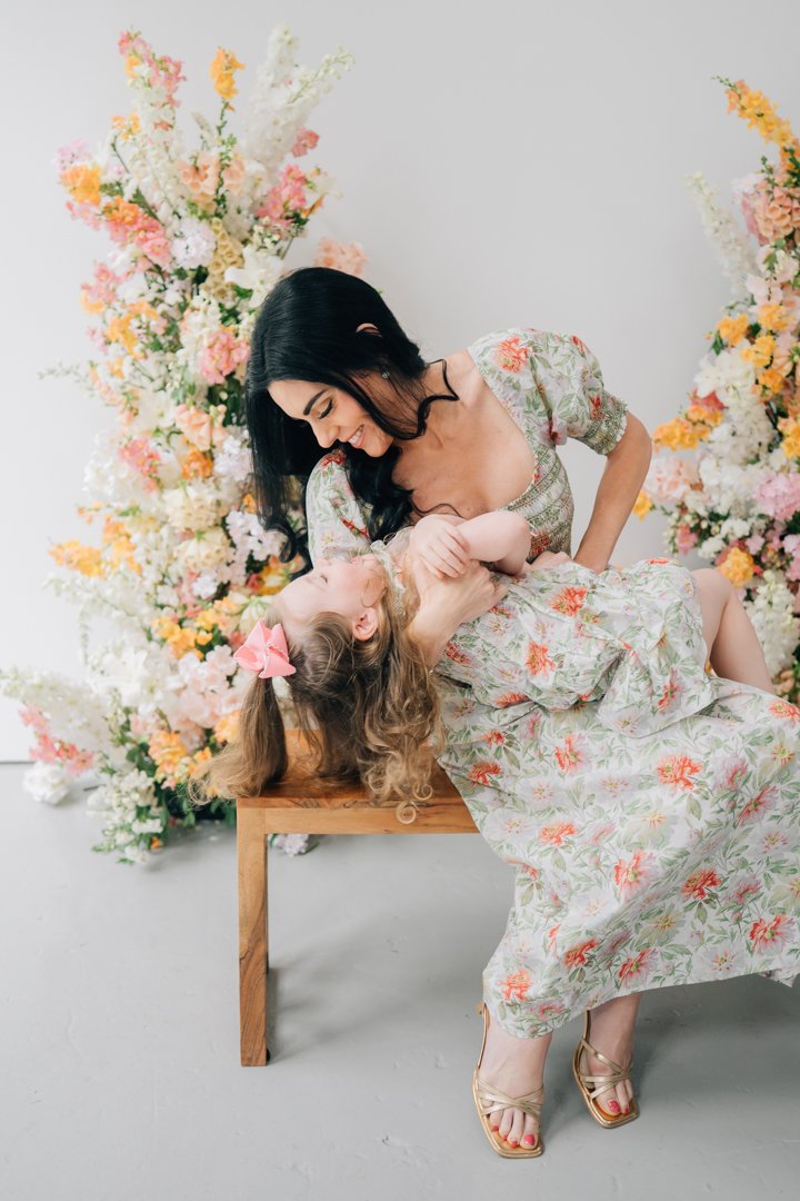 floral backdrop mothers day mini sessions in greenville sc-6060.jpg