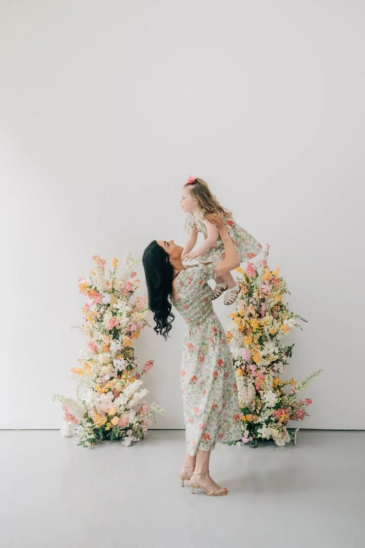 floral backdrop mothers day mini sessions in greenville sc-6121.jpg