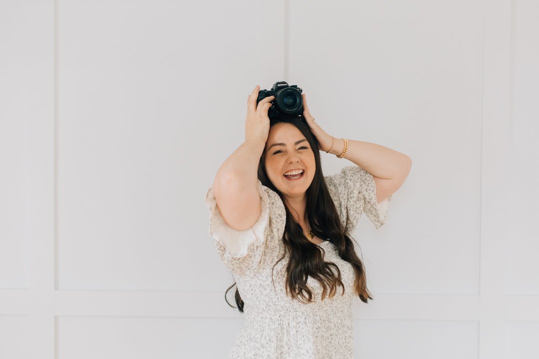 How to Start Newborn Photography (Beginner Guide)