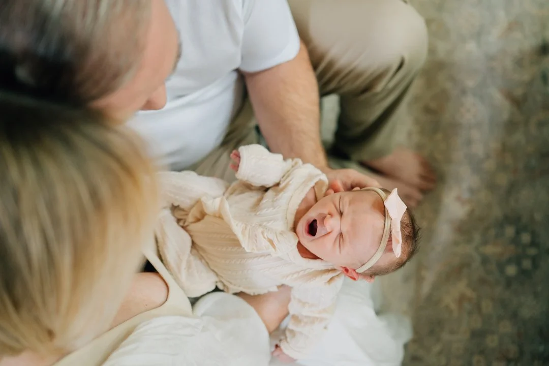  living room newborn photos 