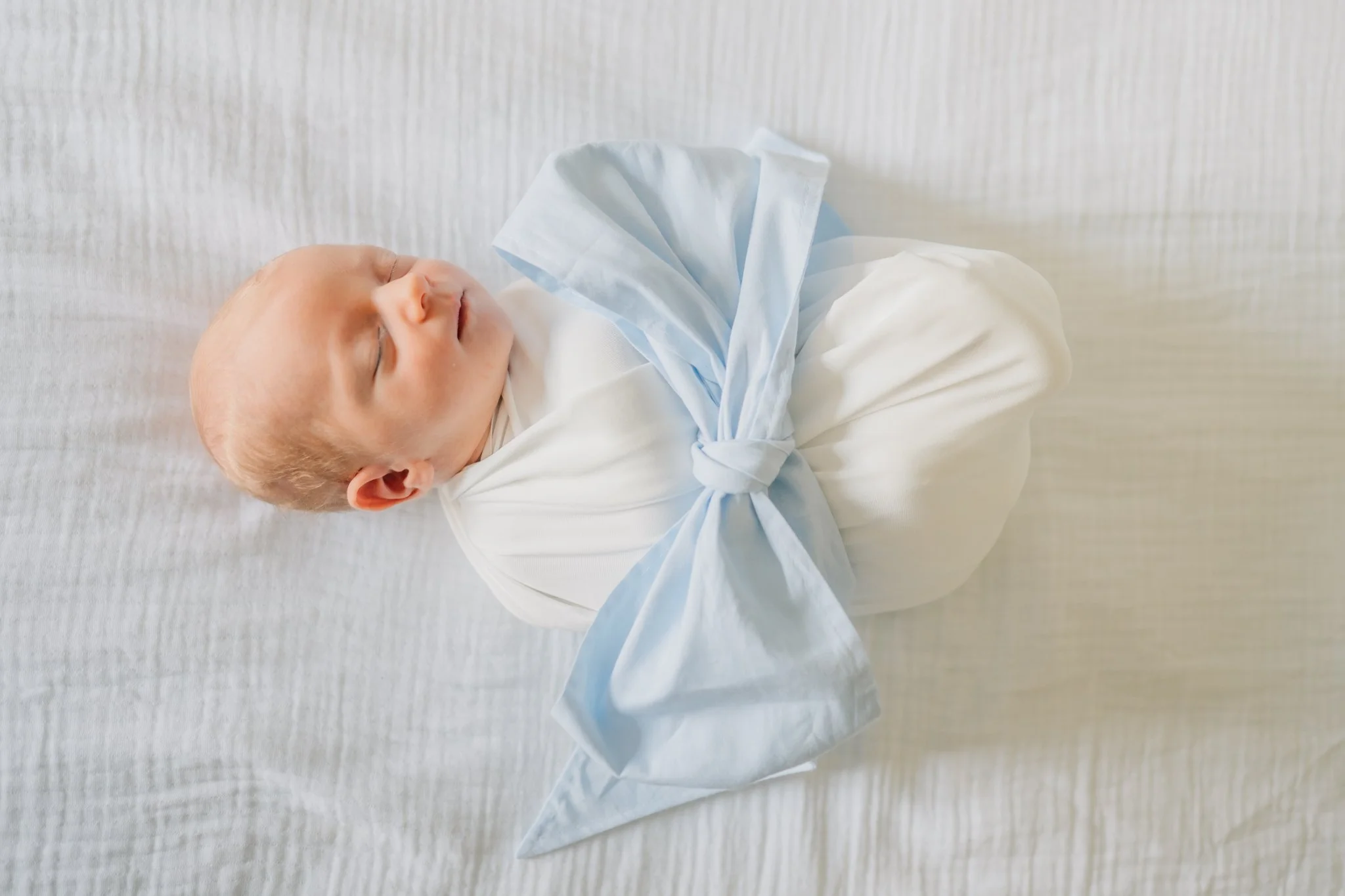 at home newborn photography in greenville sc-0866.jpg
