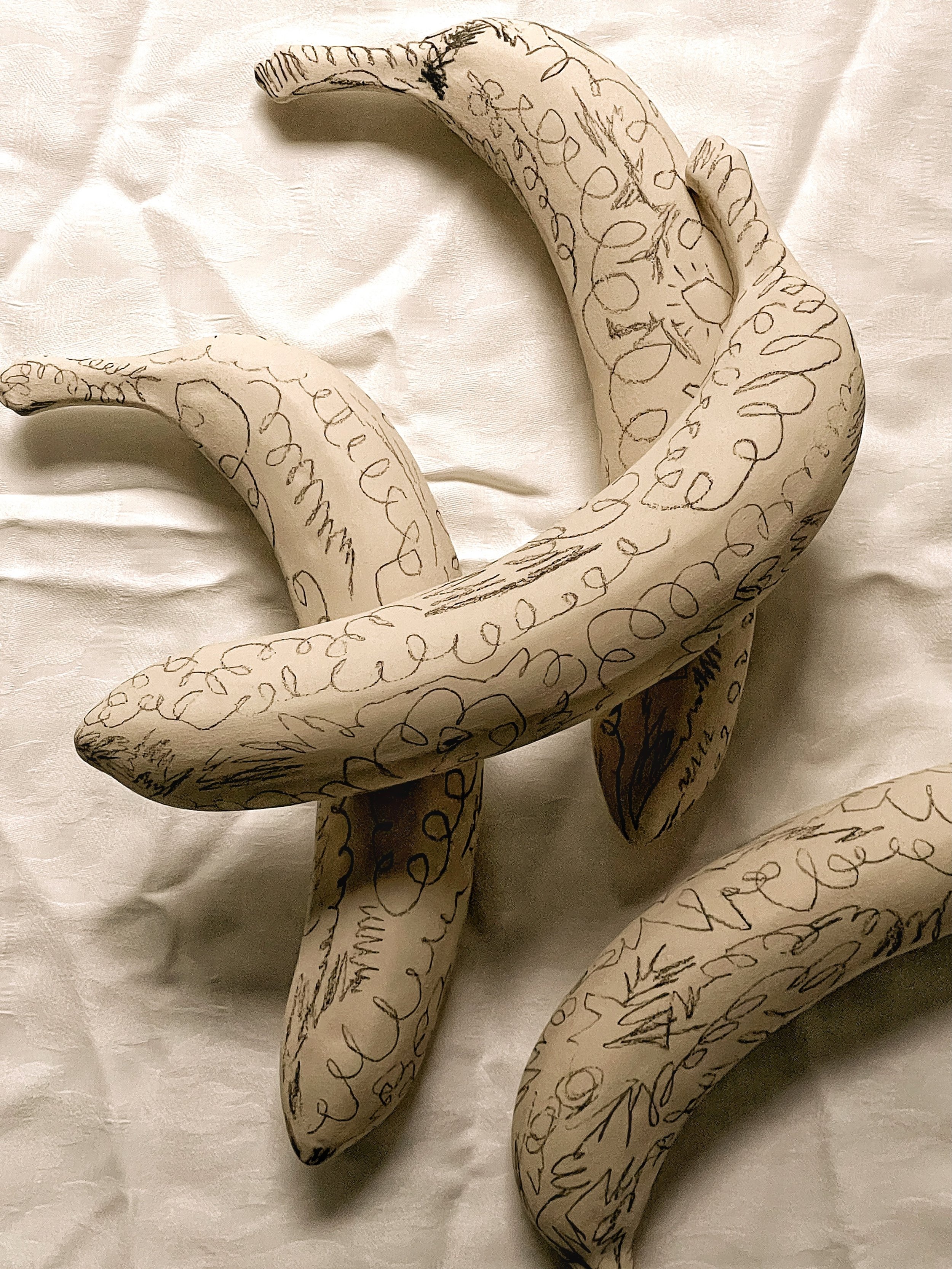 Scribbled bananas for @finelittleday ✏️
Happy weekend!
