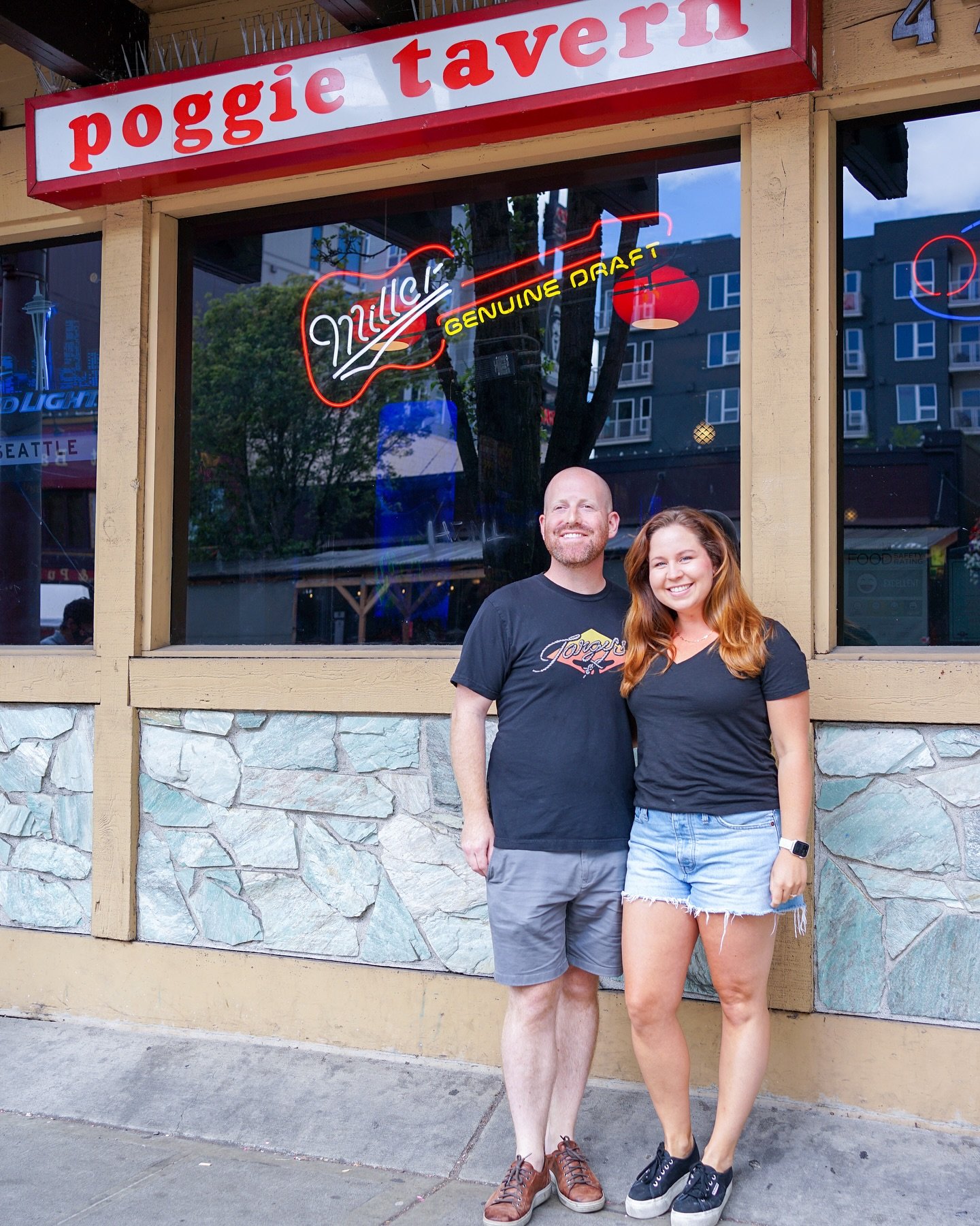 Big week of birthdays over here at Poggie!🎉😆

Help us wish @stedmanj, owner of Poggie and @lettmarisi bar manager a very happy birthday!

Poggie would not be what it is without the two of you! We are all so grateful to know you and we hope you have