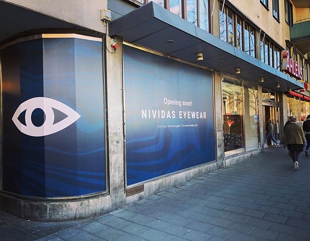 Under april m&aring;nad kommer vi medverka vid byggnationen av Nividas andra butik i Stockholm. &Auml;r ni i behov av nya snygga brillor s&aring; rekommenderar vi er att bes&ouml;ka dom i slutet av april! 🐣😎🤓🌞 #rdelteknik #nividas #elinstallation