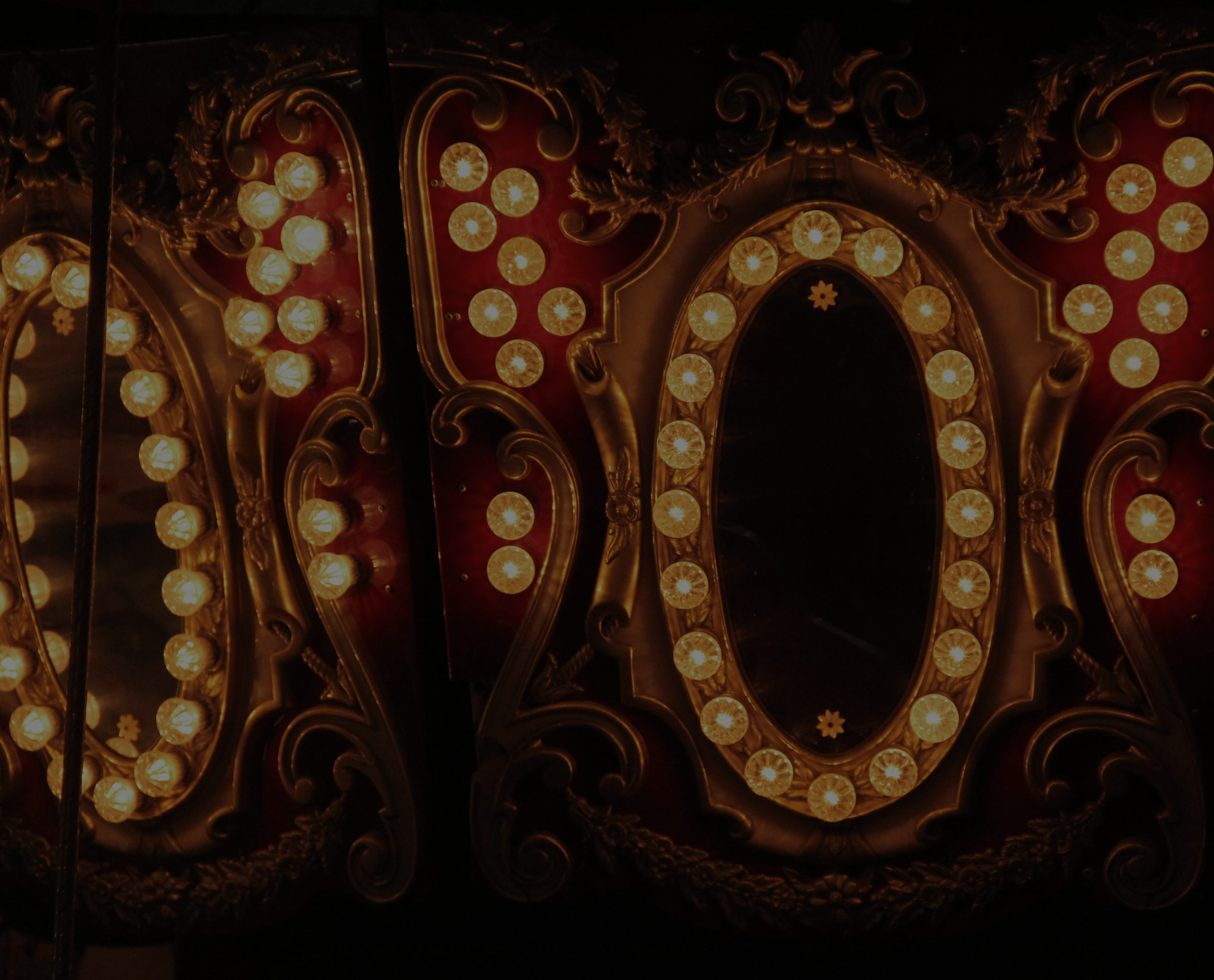 VIEW MENU & BOOK HERE (3).png