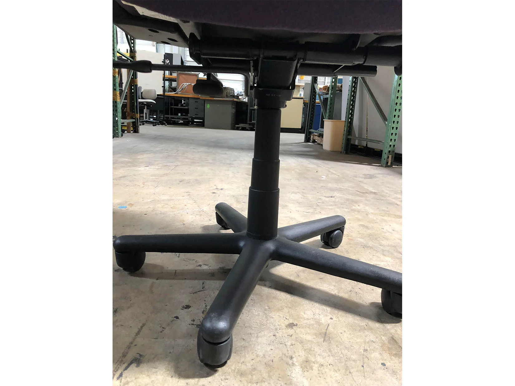 plumtaskchaircropped2.jpg