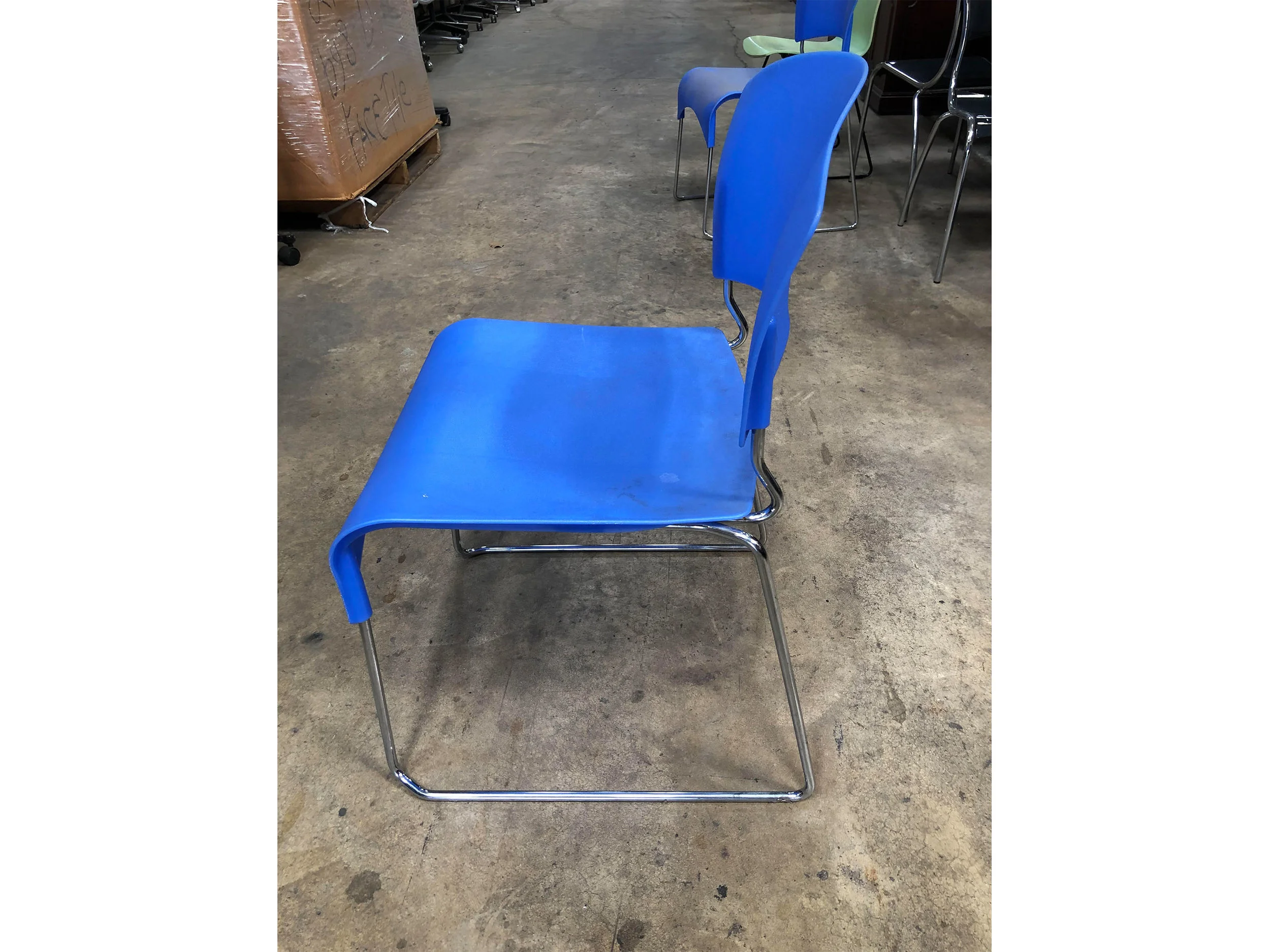 bluestackchairs1.jpg