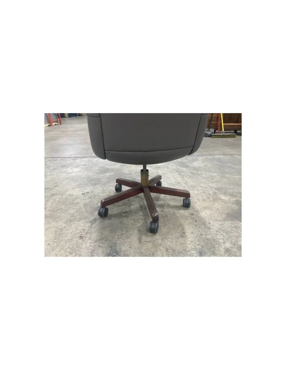 Elegant vintage Stow and Davis executive chair in gray leather with solid wood rolling base
