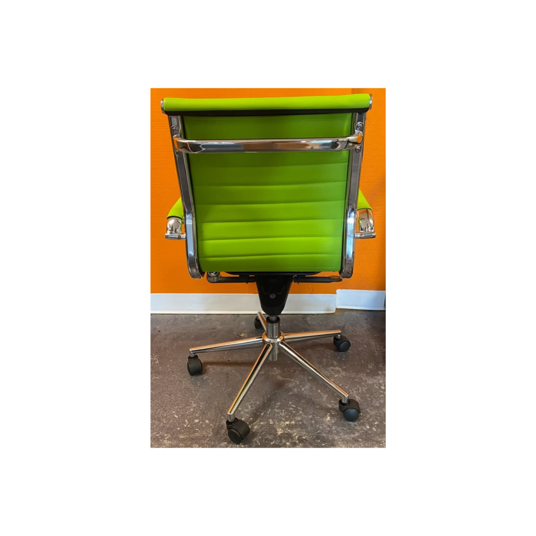 Modern ribbed office seating for professional workspaces in Raleigh, Durham, and Cary, NC.