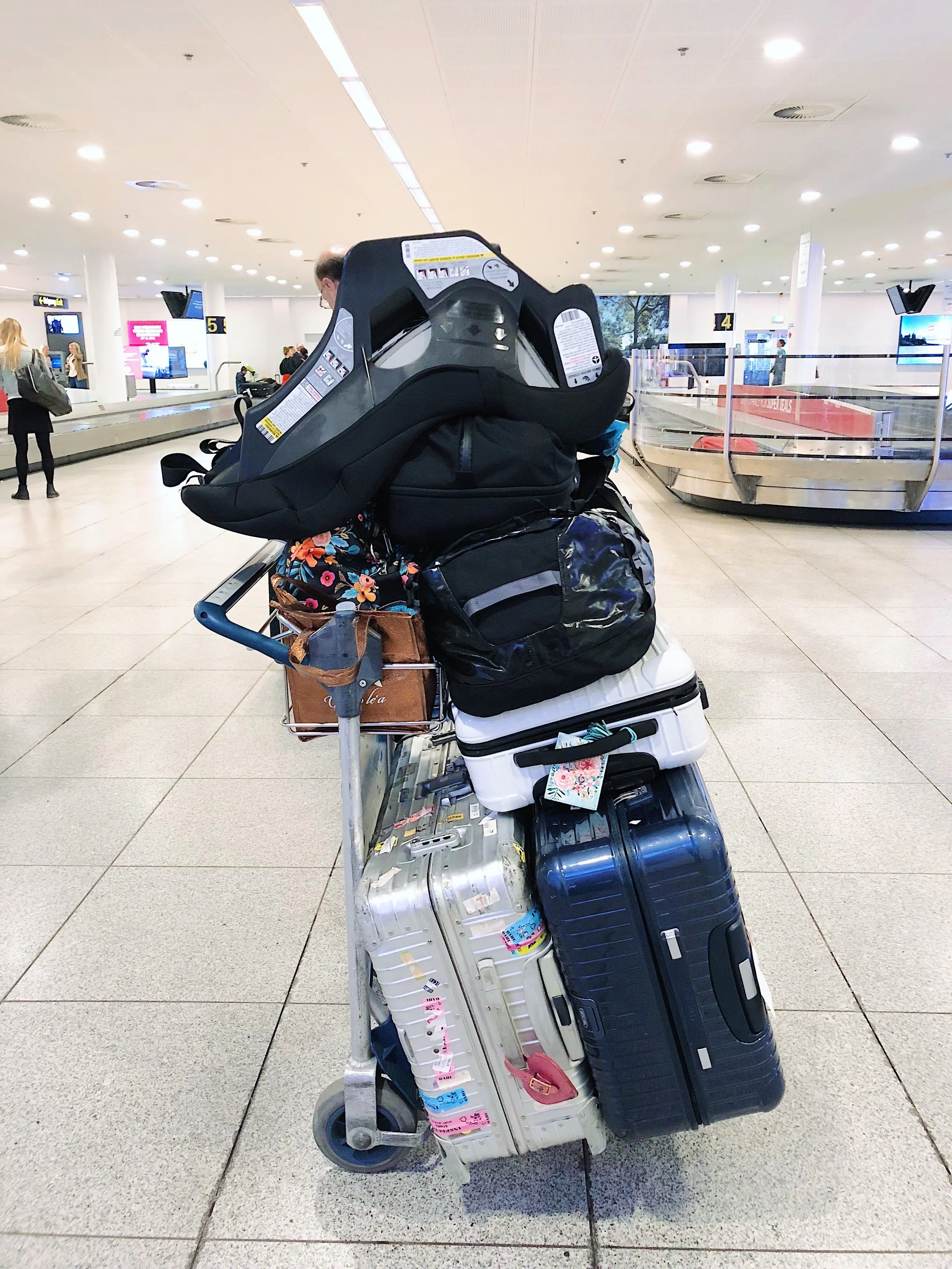 Aircraft Cosco Scenera Next In Store Top Cosco Scenera Next