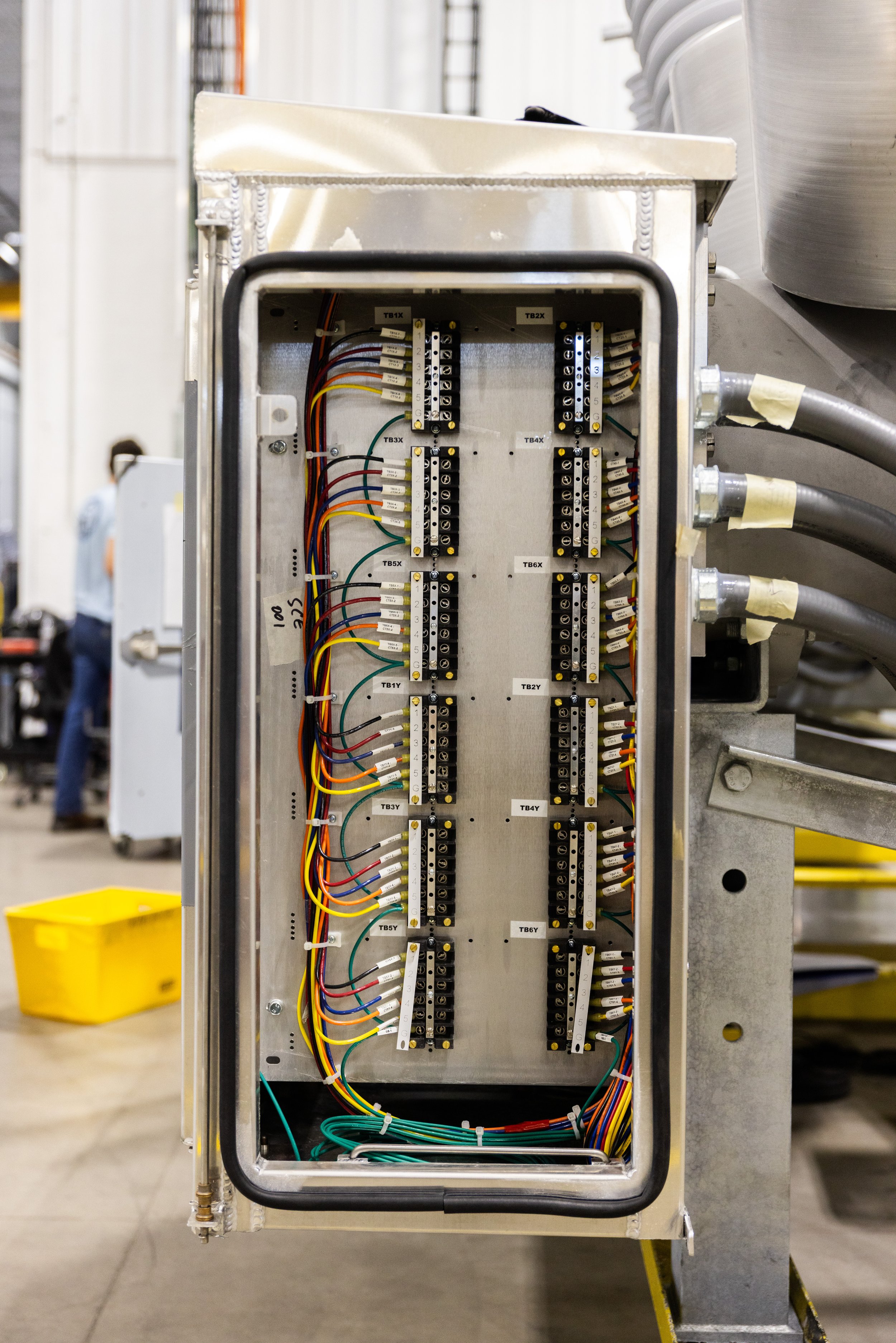 Meiden America Switchgear-125.jpg