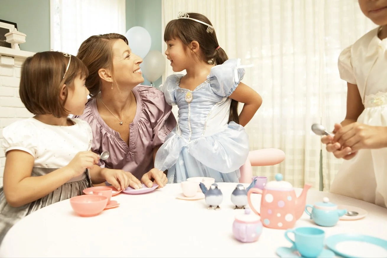 Cinderella-Tea-Party-photo-R-TDolan-cindy_0104_o (1).jpg