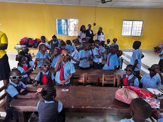 more children in class.jpg