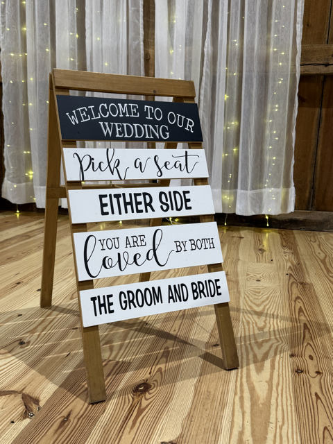"Welcome to our wedding" Sign