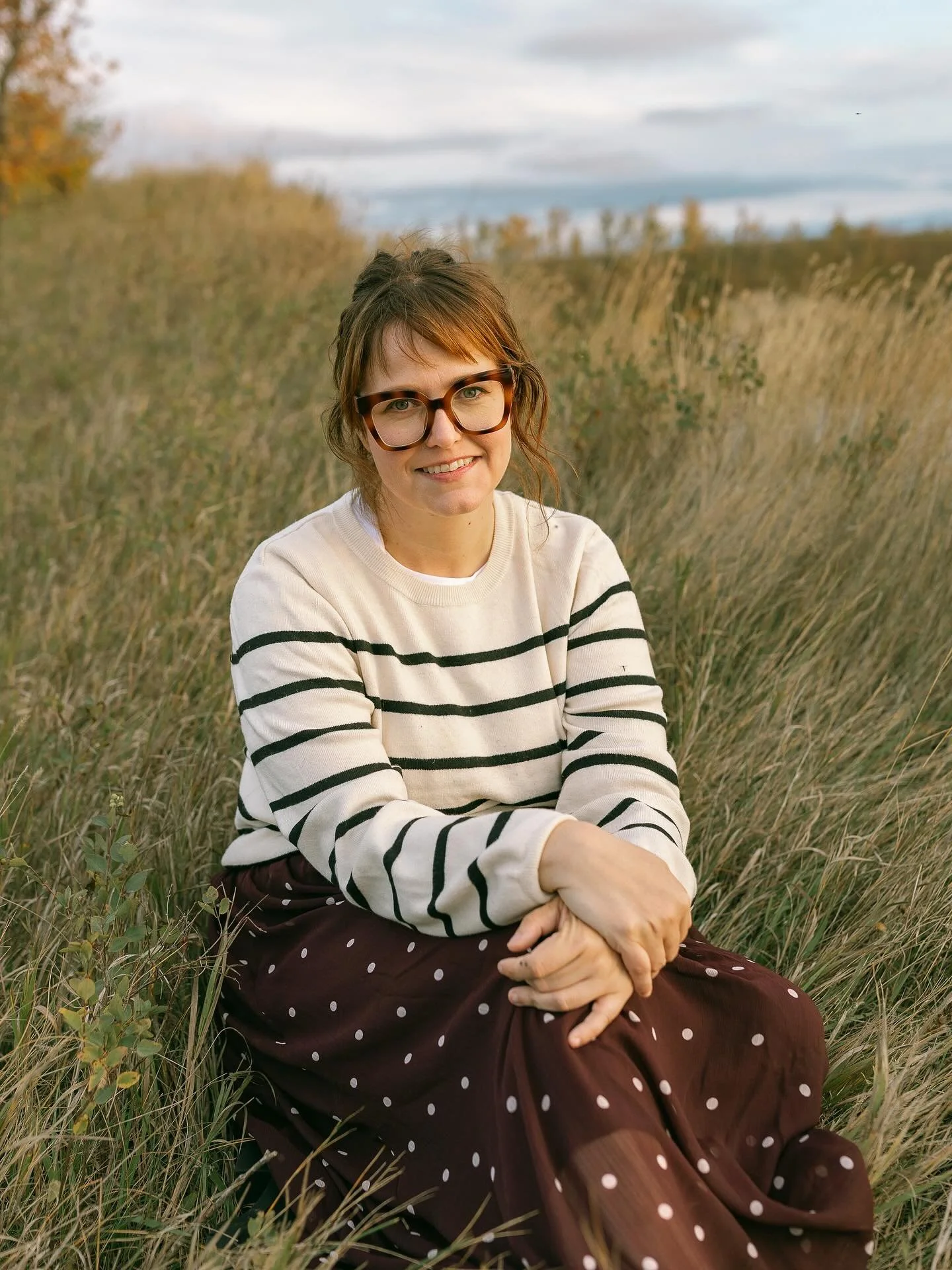 Hey, it&rsquo;s me, Jess!

A fall girl through and through 🍁 

In a new stage of life with teens and a pre teen. 

Navigating through an ever increasingly complicated world. 

This is my last year in my thirties and it has inspired me to create a ne