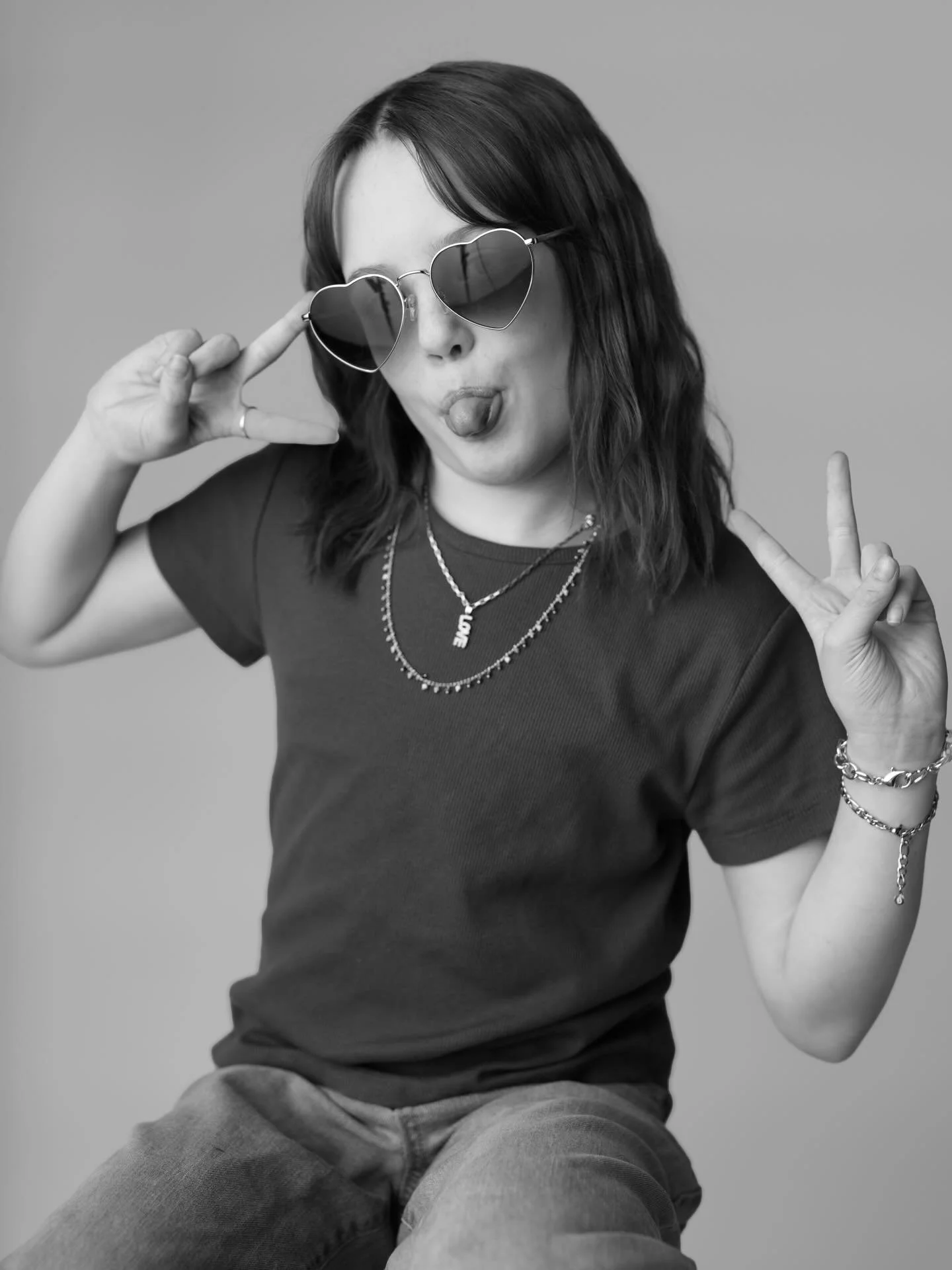 Only ✨ TWO ✨ Personality Portrait spots left for May 24th. Perfect for 6 months (must be able to sit up unassisted) to 18 years!

Starting at only $129 (additional fee per extra child).

Link in bio to book!