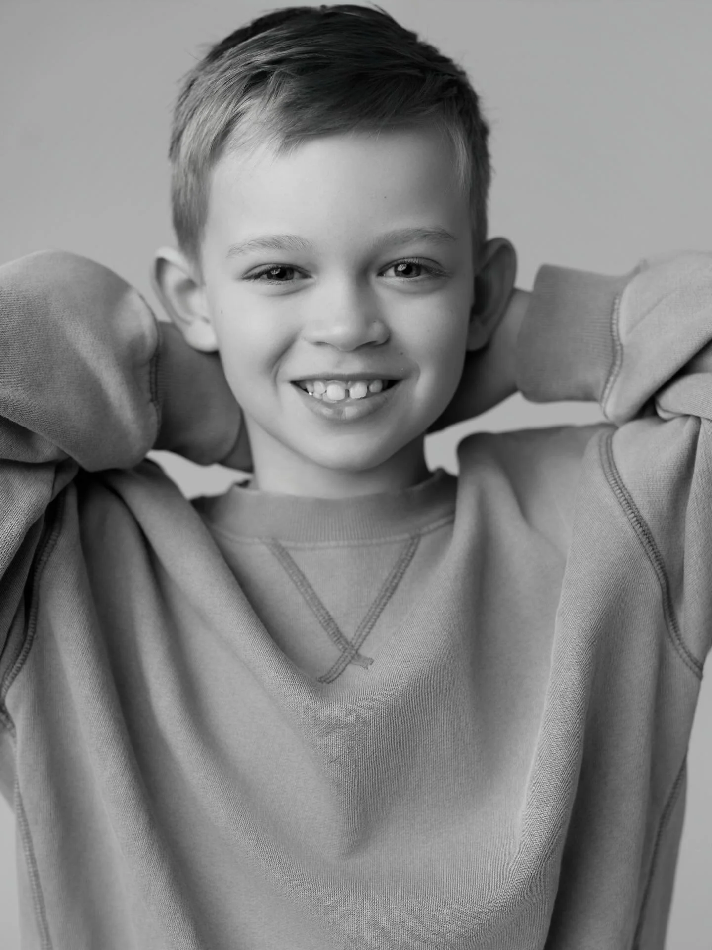 Big brother was bringing the GQ poses while little brother was bringing the fist pumps 👊 

#weyburnphotographer #weyburn #personalityportraits #childrensphotography #saskphotographer