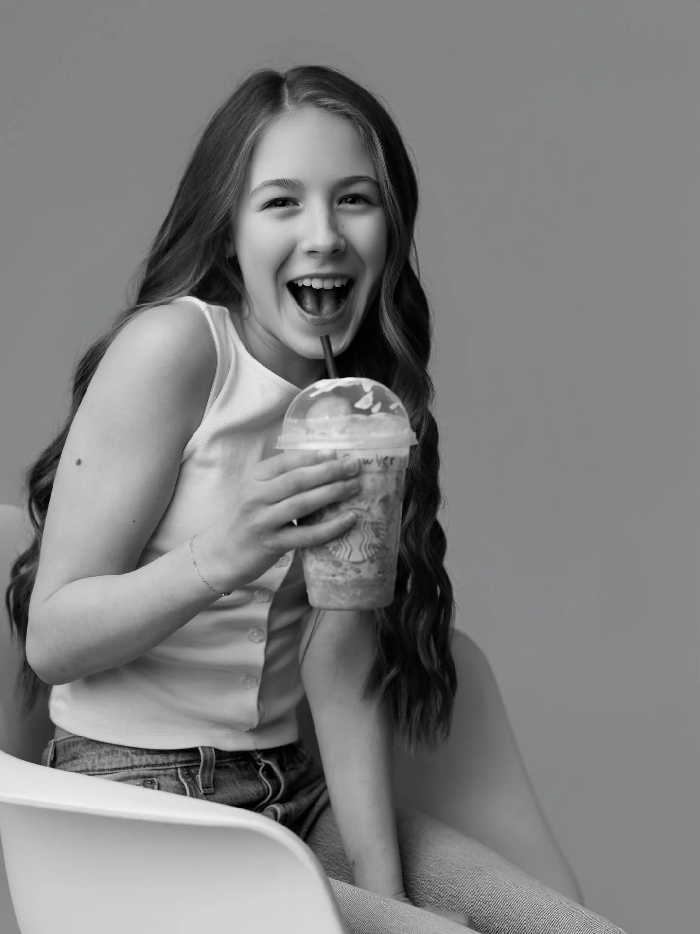 Hope your coffee is strong today in this blizzard!

Also, these girls convinced their moms they needed Starbucks as props 😂 Pure genius&hellip;

#weyburnphotographer #personalityportraits #weyburn #canadianphotographer #reginaphotographer