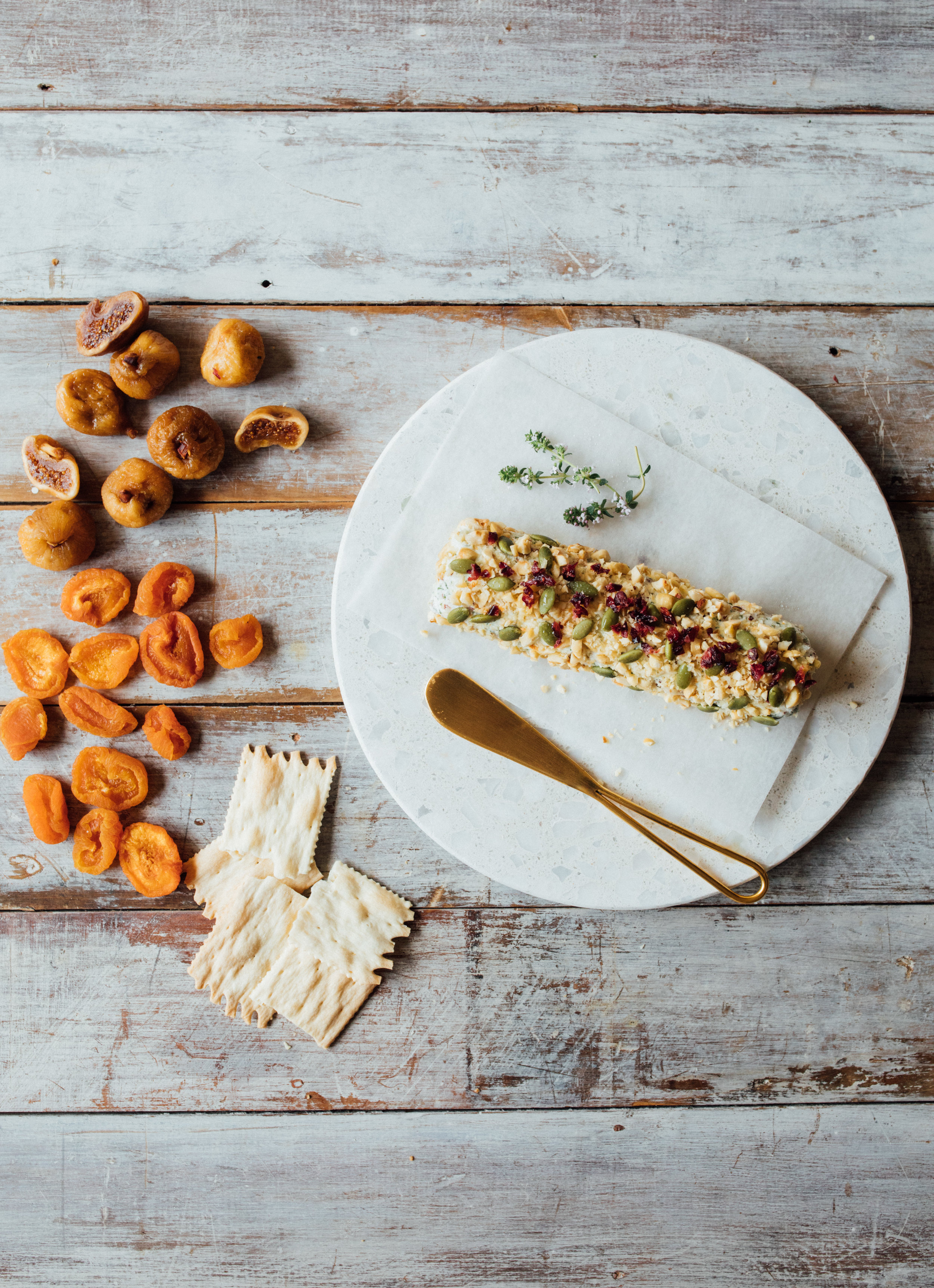 Cranberry &amp; Hazelnut Cheese Log