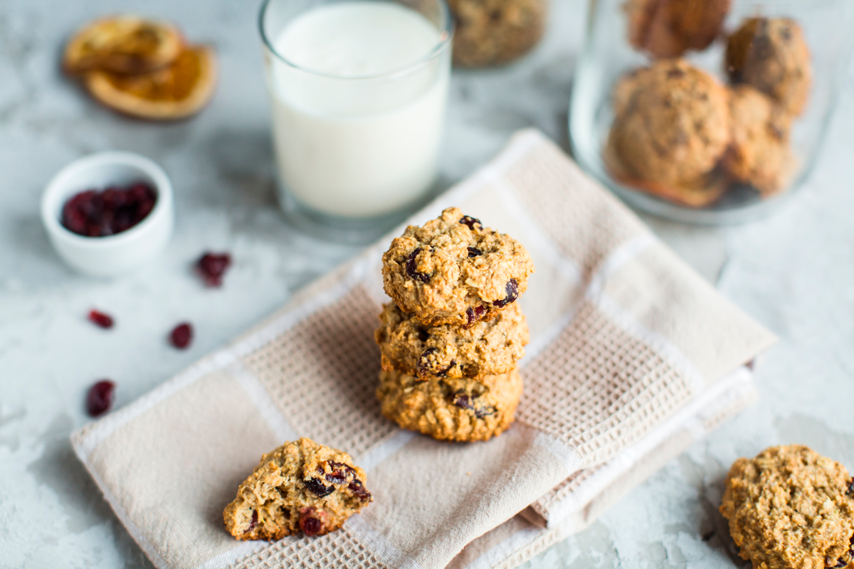 Chewy Oat &amp; Raisin Biscuits
