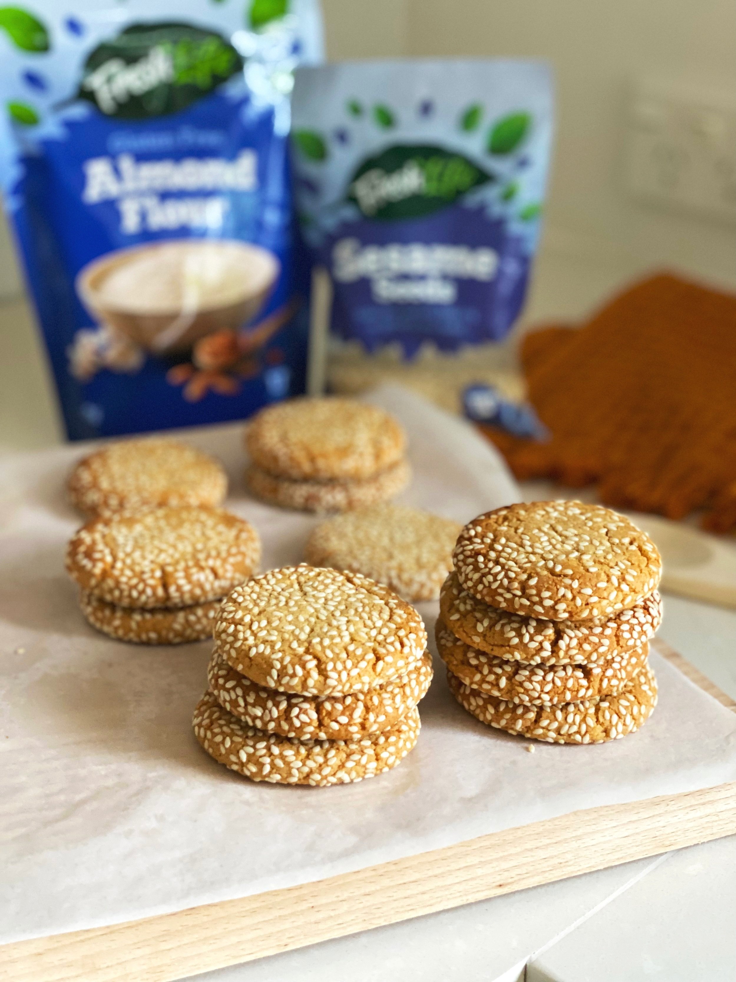 Almond &amp; Tahini Biscuits