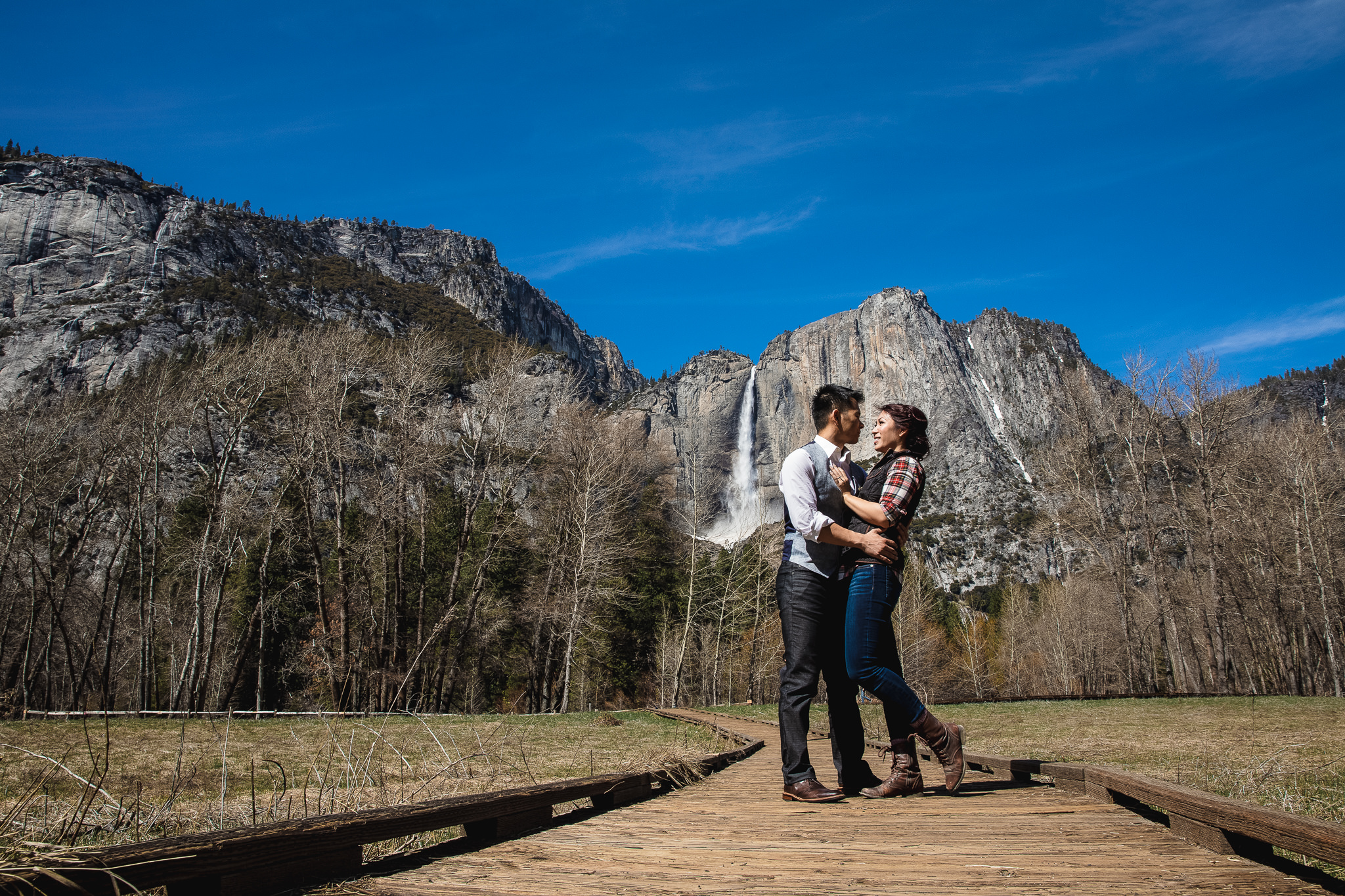 Angie and Scott Engagement_142919.jpg