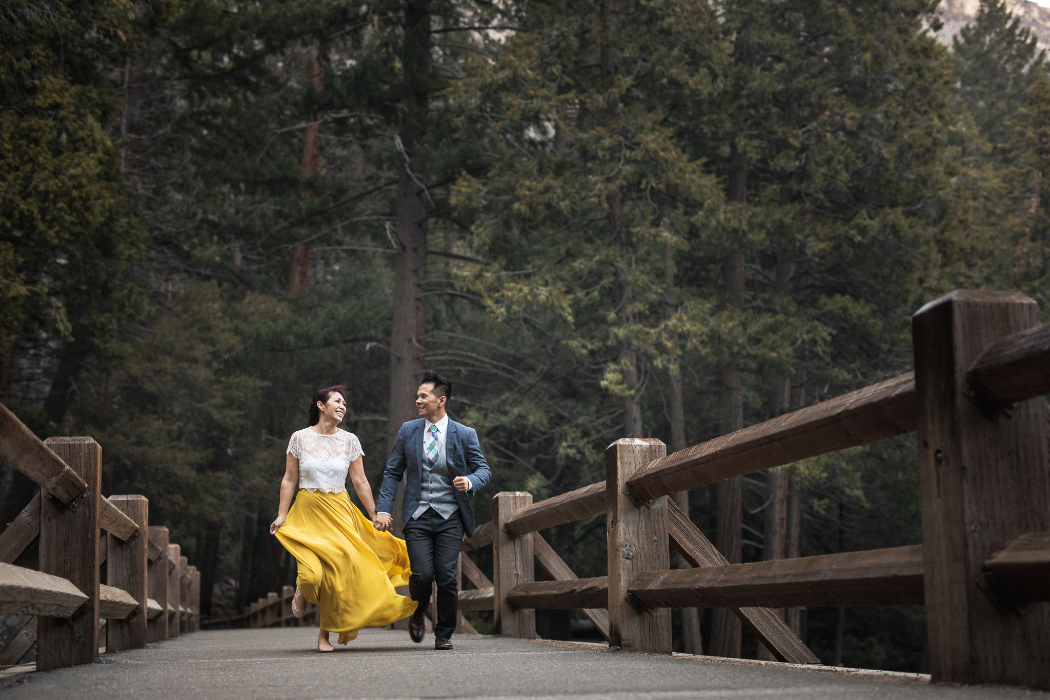 Angie and Scott Engagement_192202.jpg