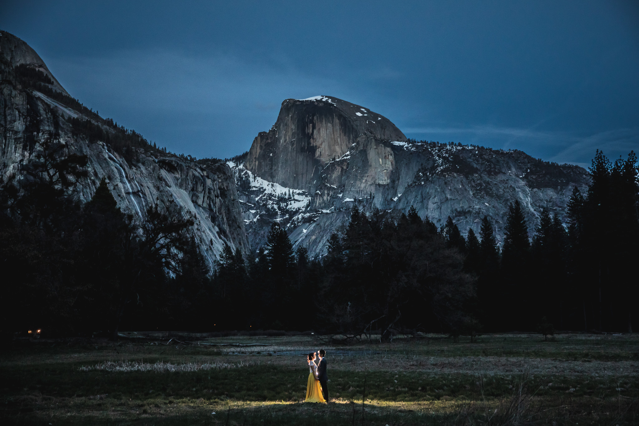 Angie and Scott Engagement_194202.jpg