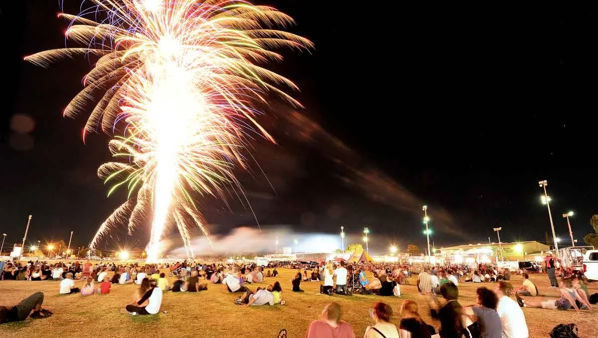 fireworks 2.jpg