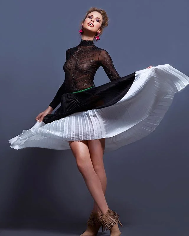 ✨✨ Team credits:
Model: Iggy @egith
Hairstylist: David Harrington @davidlharr
Makeup artist: Chelsea Conklin @csquaredbeauty
Fashion stylist: Kelly Dooley @thenomadfashionista
Modelling agency: @envymodelmanagement

Earrings: Oscar De La Renta  @osca