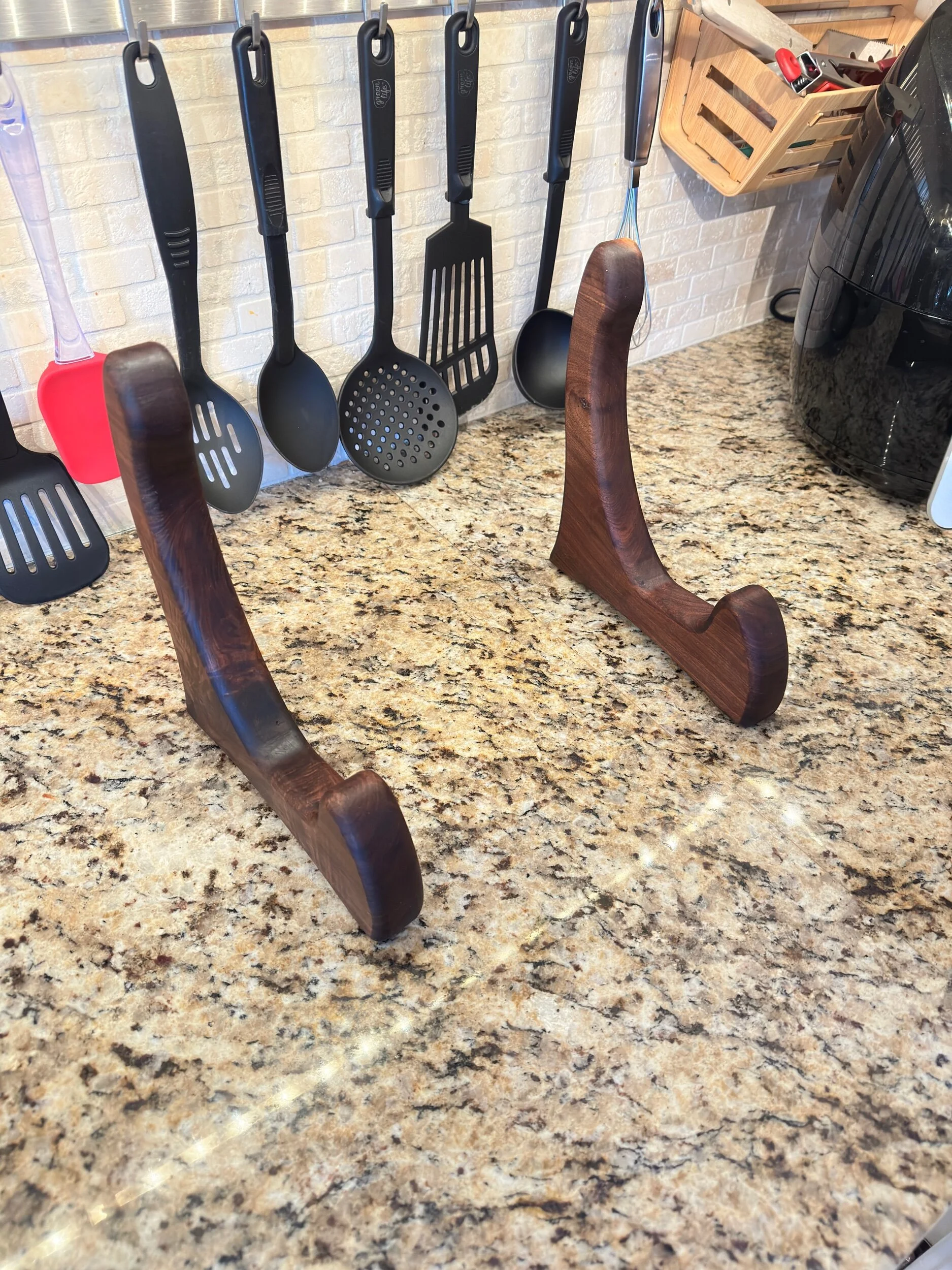 F8CCFC50-51B5-4C37-87F3-D00E73F4A5B5