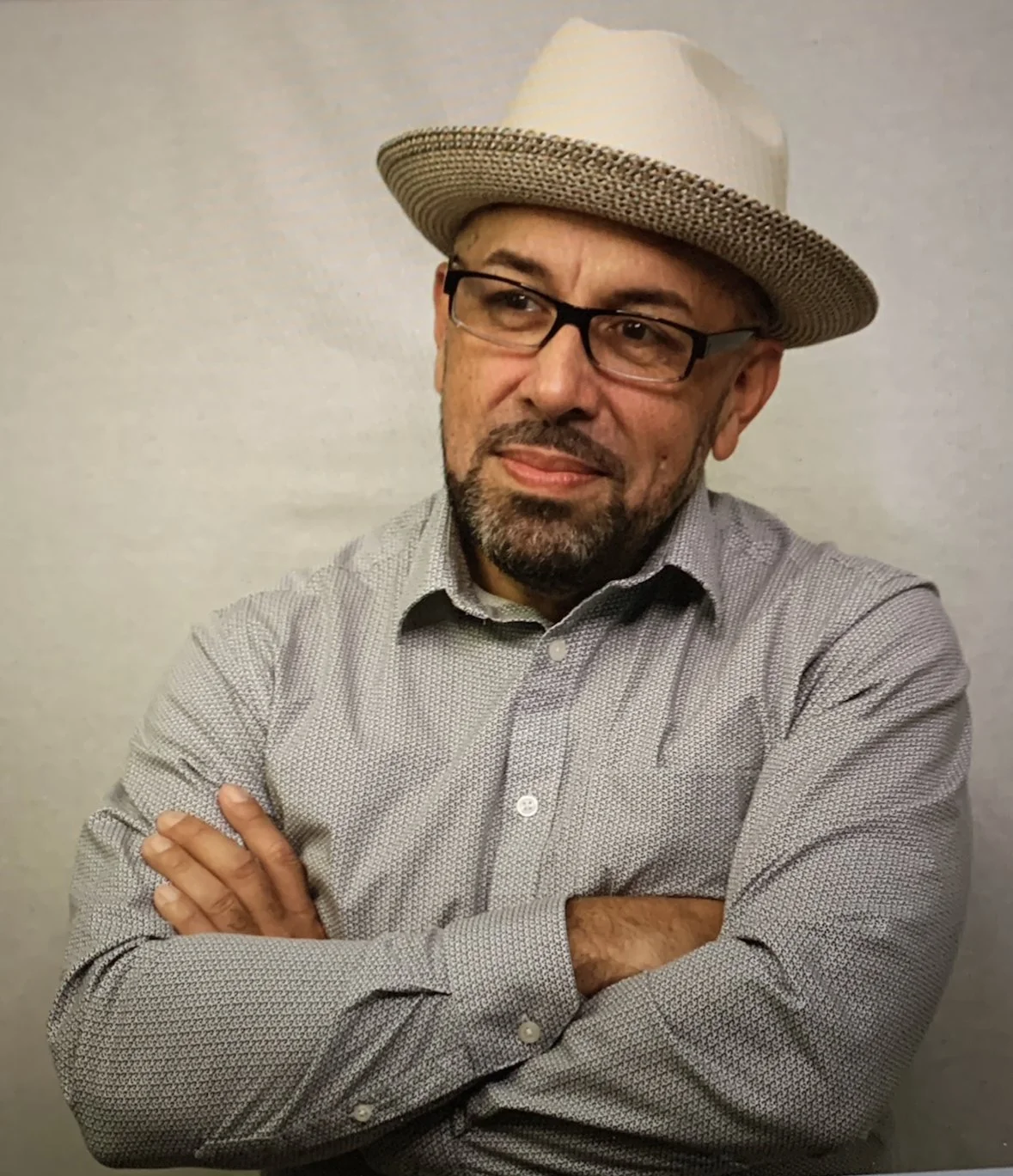 Manolo Single Photo.jpg