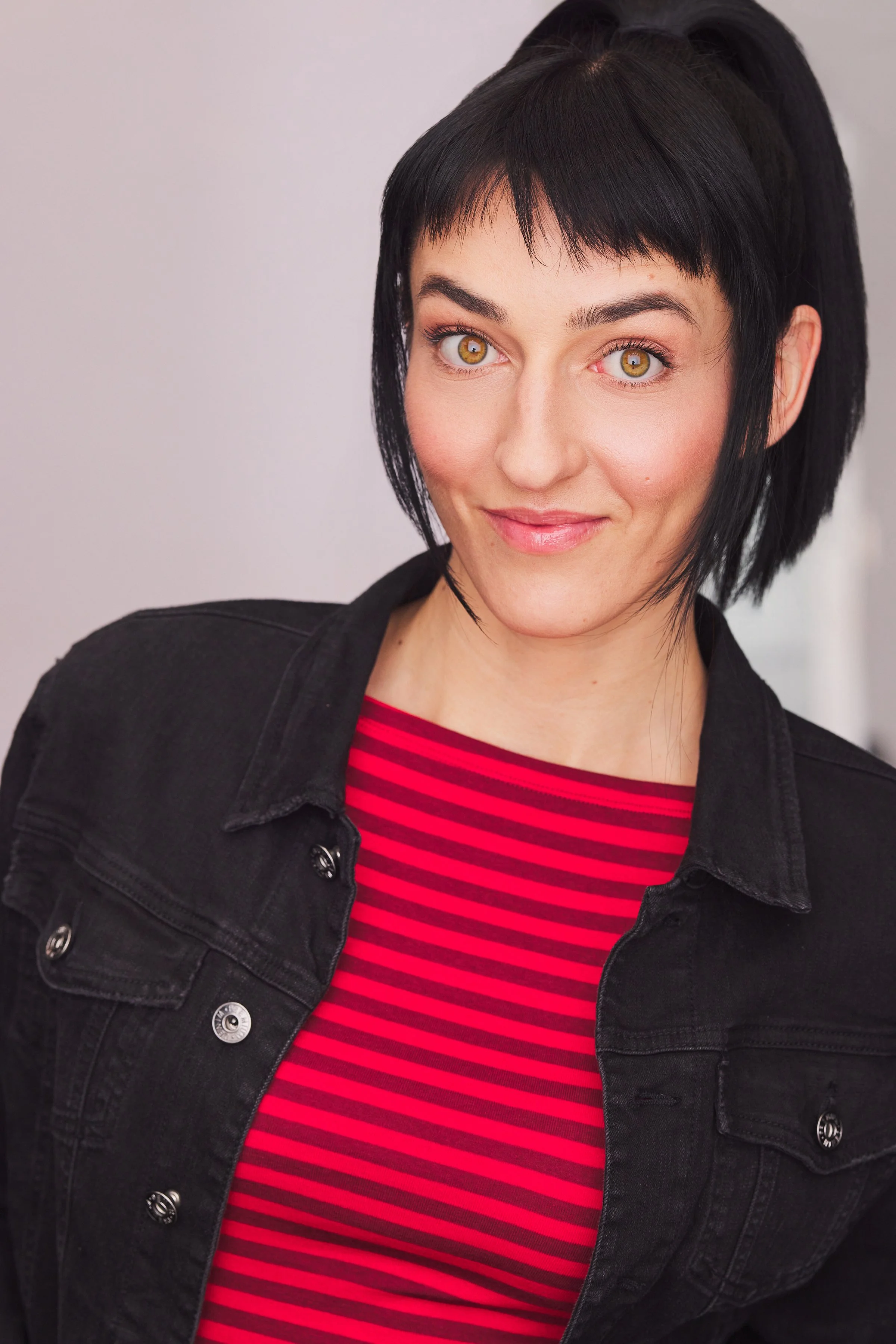  Headshot by Joanna DeGeneres. Hair and Makeup by Kate Hollinshead. 