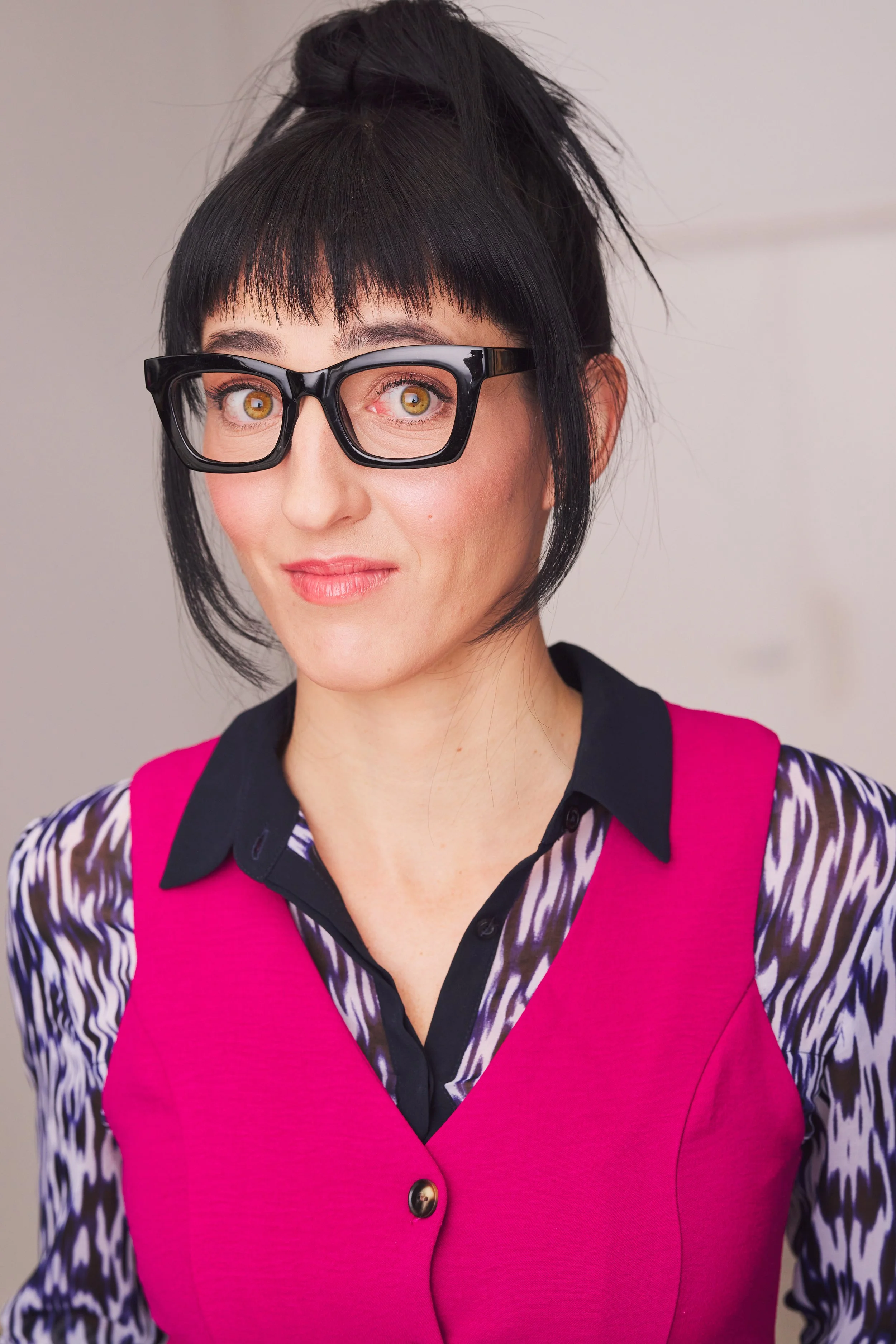  Headshot by Joanna DeGeneres. Hair and Makeup by Kate Hollinshead. 