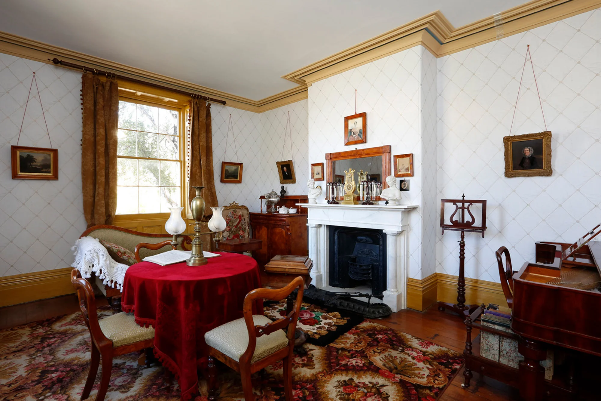 Narryna-interior.jpg